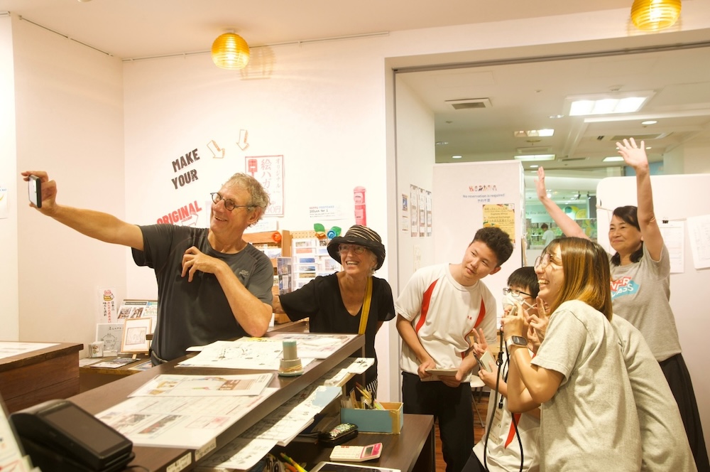 ゲストだけでなく、働くスタッフにとっても楽しいと感じられる観光案内所であることを大切にしている