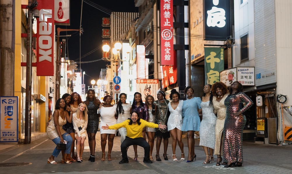 過去のキャリアや俳優経験がガイド業につながっていると語る石田さん