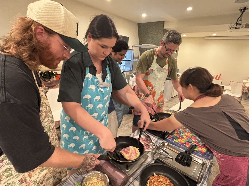 焼き加減を細かくチェック