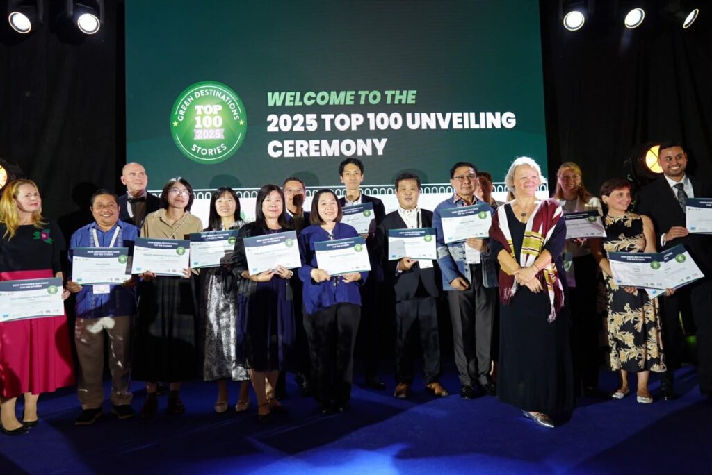 Green Destination授賞式の様子（提供：ふくヒトモノデザイン株式会社）