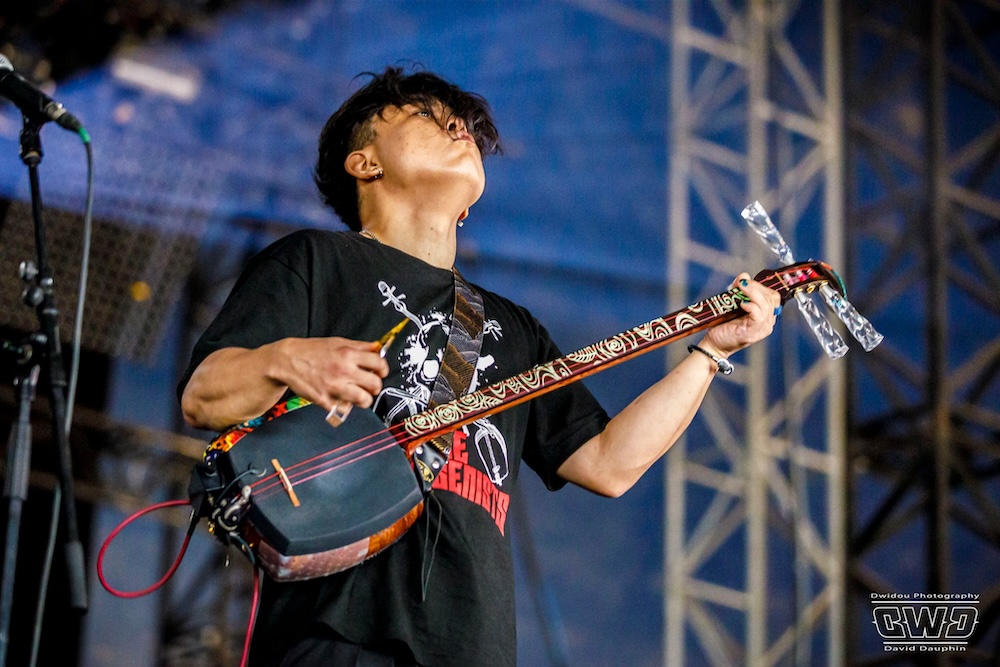 ロックアレンジを取り入れた演奏スタイルのジャックさん