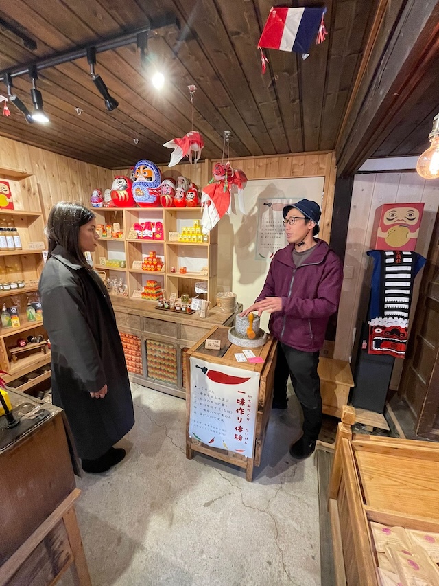 五賀さんが輸出を支援した、岡山の辛味調味料メーカー。現在はオランダで商品が販売されている